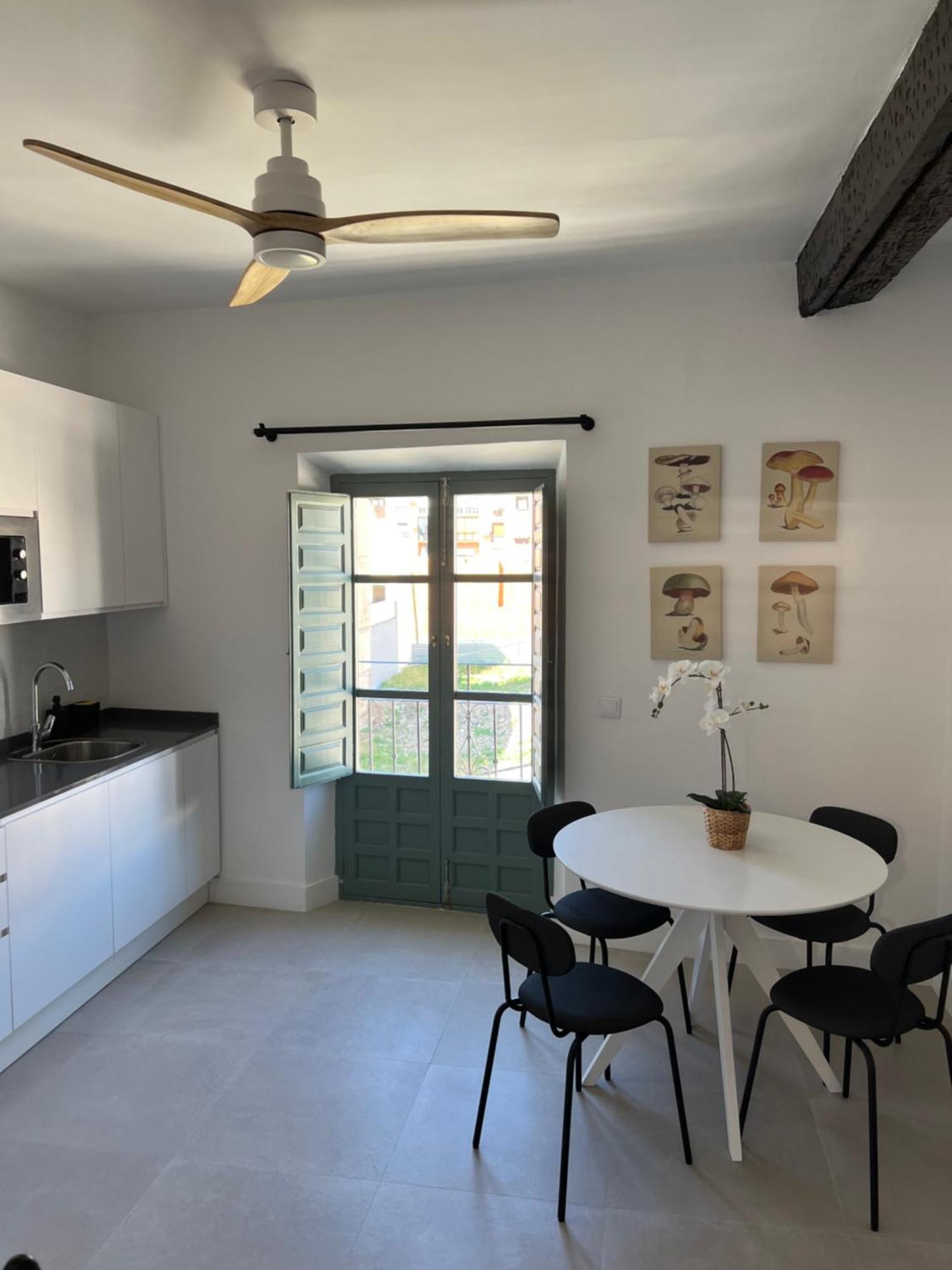 The Sunnydise Apartment Luxury Duplex In The City Center มาลากา ภายนอก รูปภาพ